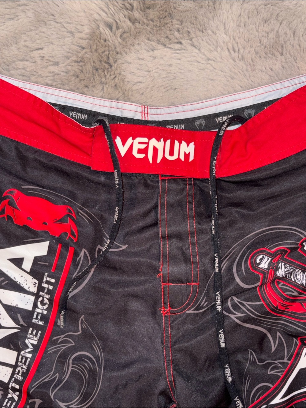 Venum Black & Red MMA Fight Shorts - Picture 3 of 9